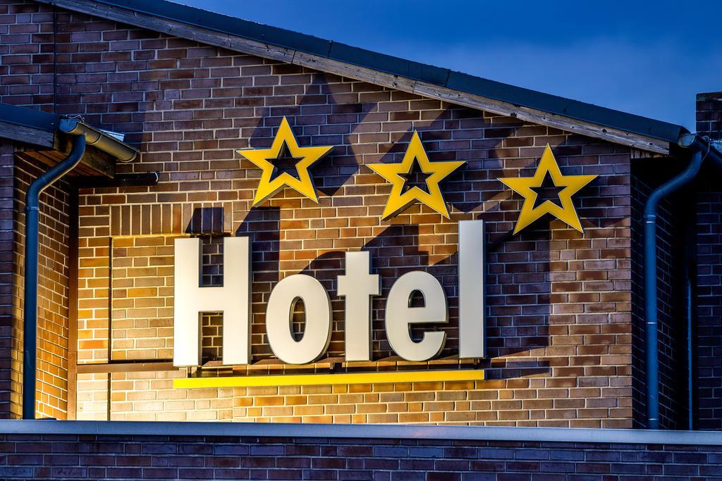 Median Hotel Garni Вернігероде Екстер'єр фото
